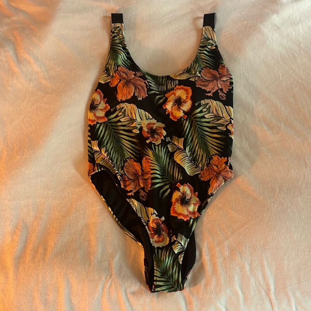 Rare Calvin Klein Floral Swimsuit Size XL